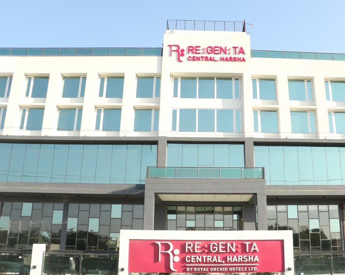 Regenta Central Harsha Vapi Pārdi Εξωτερικό φωτογραφία